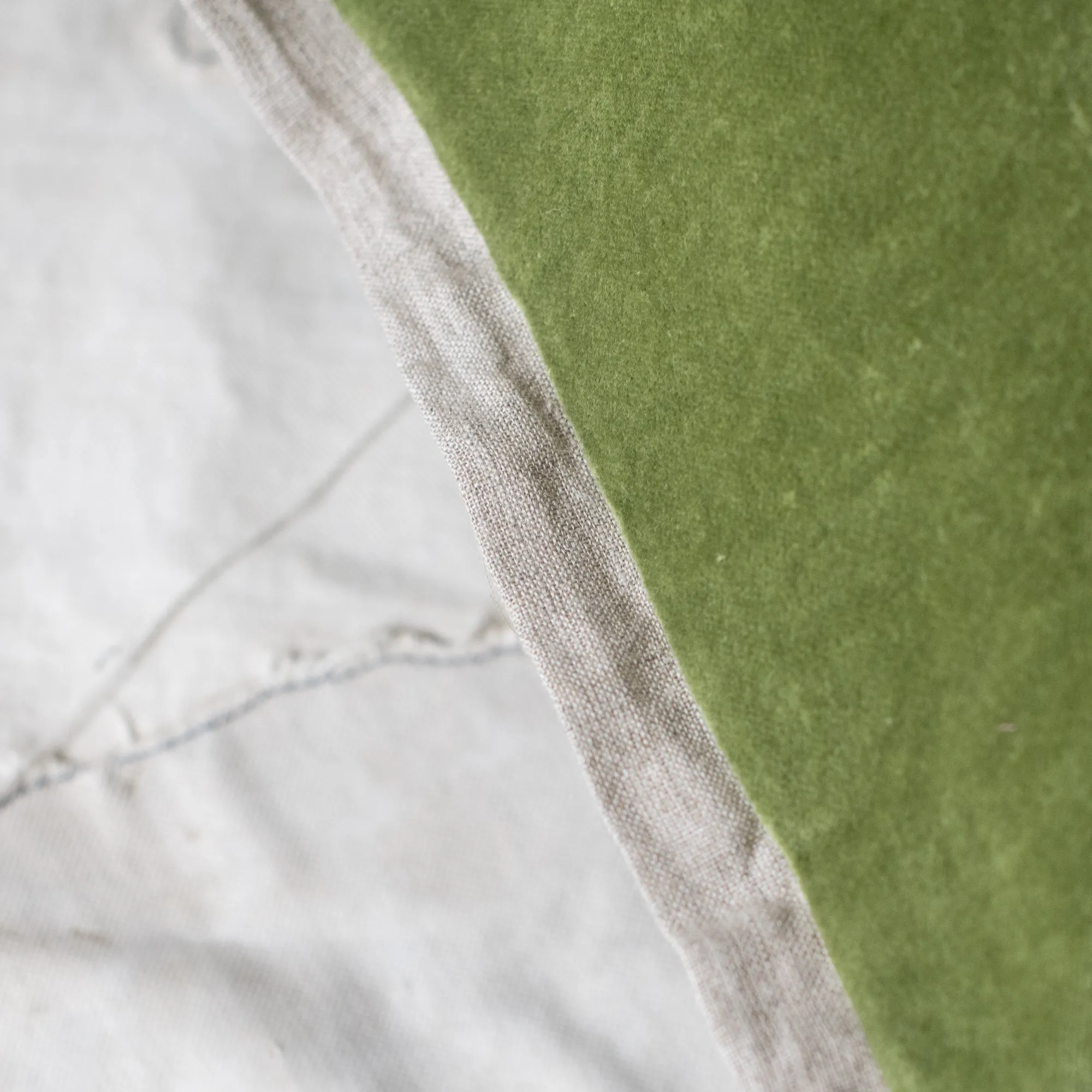 En fil d' Indienne France - French Linen Cushions - Cochin