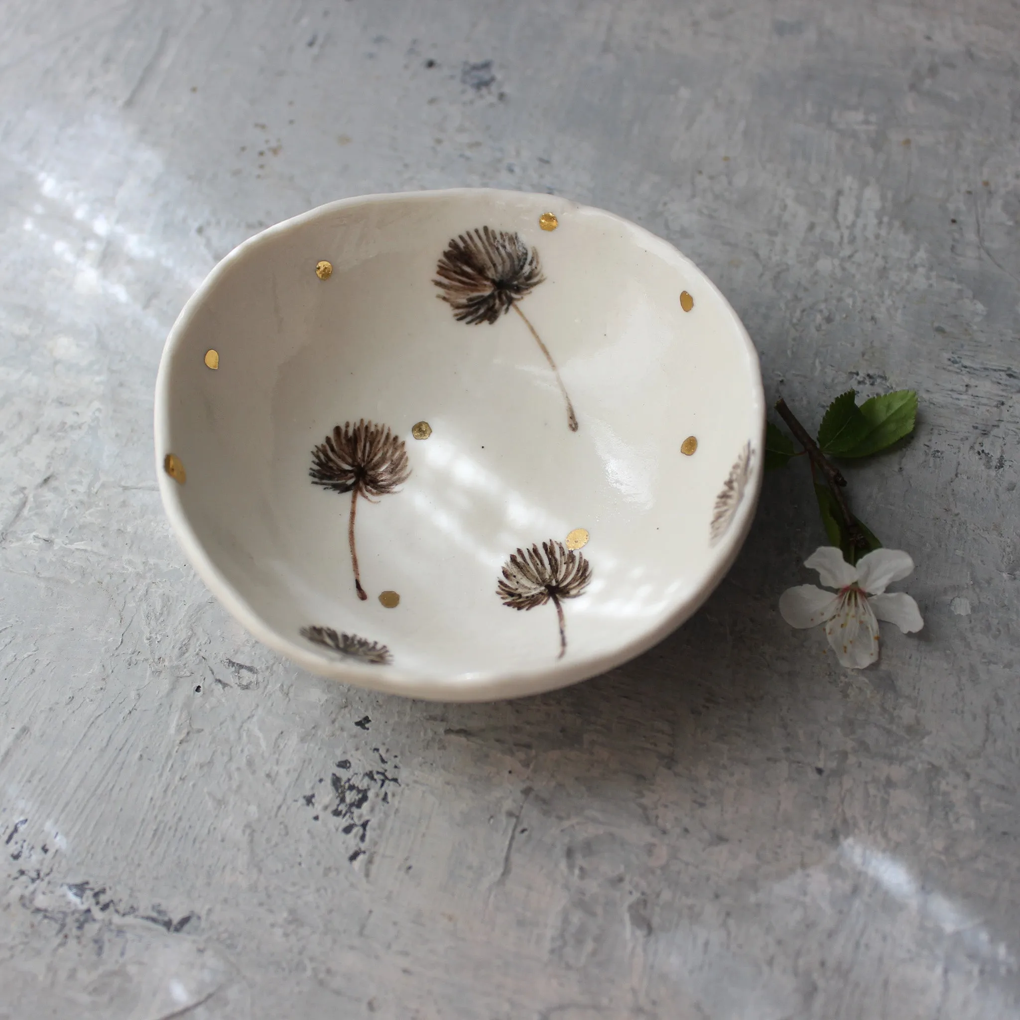 Little Sepia Dandelion Dishes