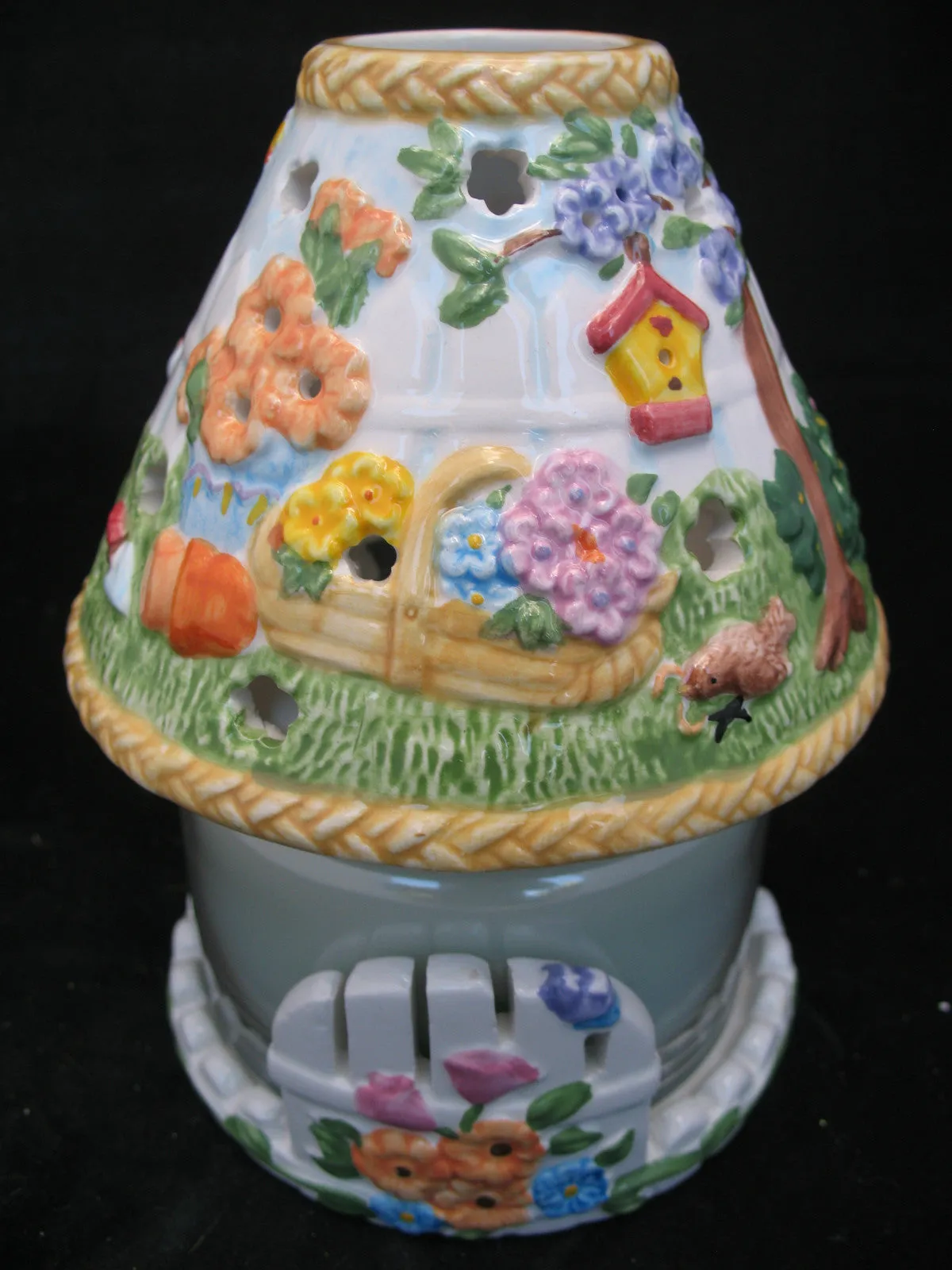 NEW NIB AVON SPRING FLORAL FLOWERS GARDEN Scented JAR CANDLE LIGHT Ceramic LAMP SHADE SET